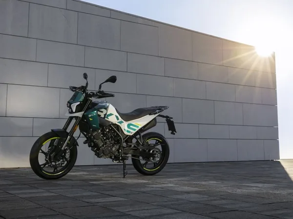 Benelli BKX 125 S