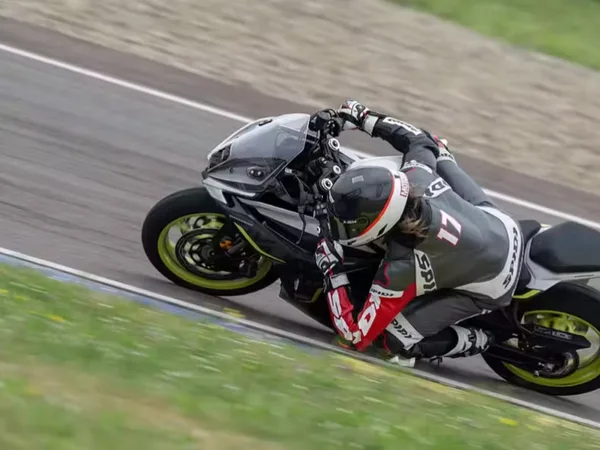 Benelli Tornado 550