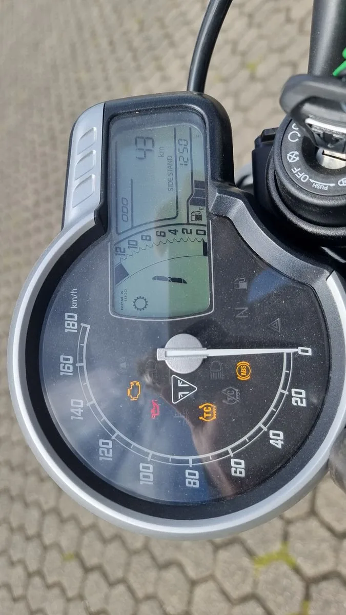Triumph Speed 400