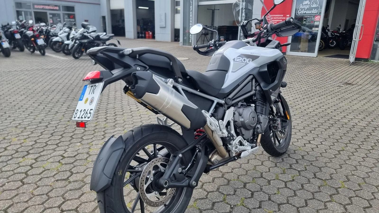 Triumph Tiger 1200 GT PRO