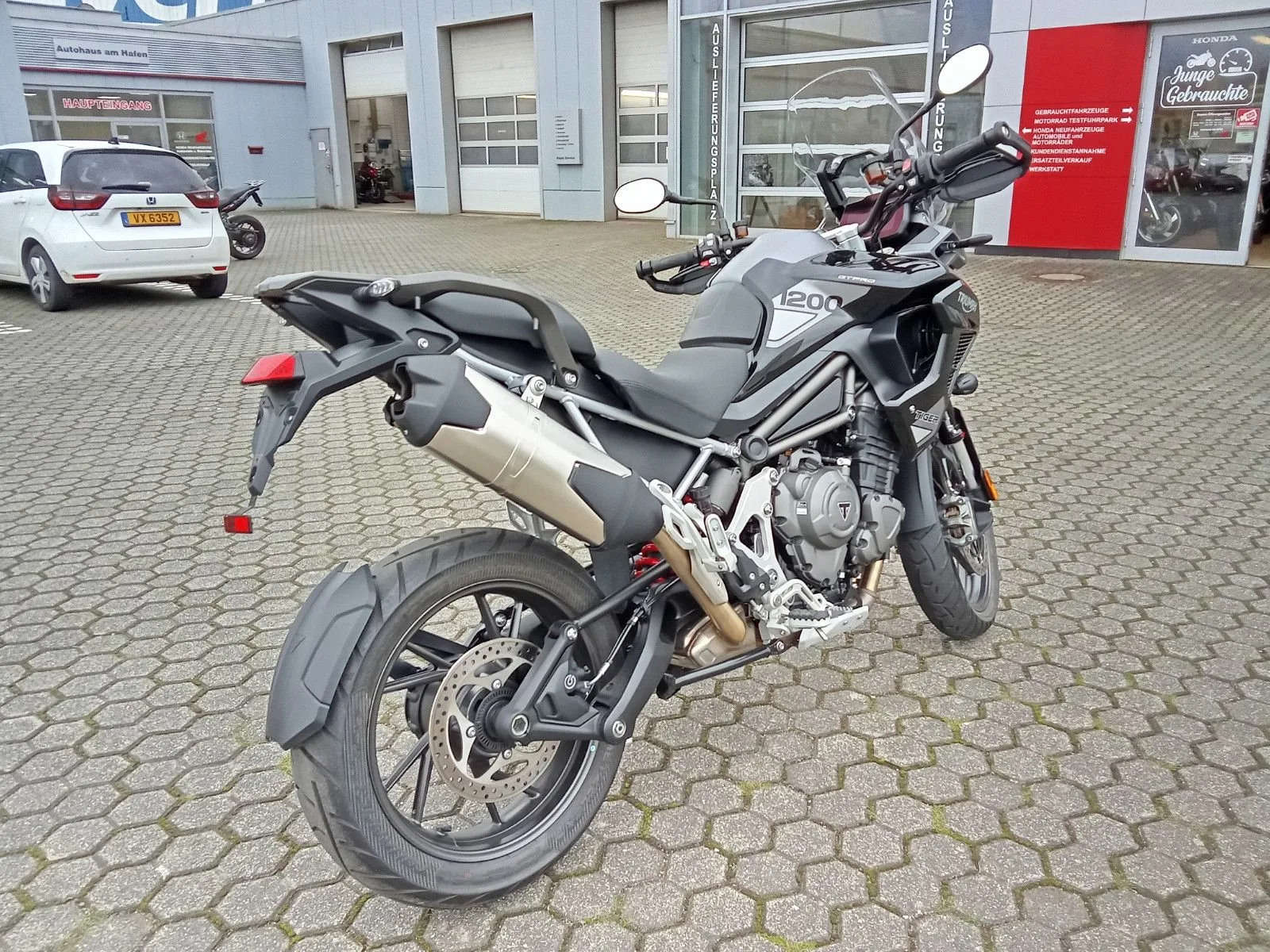 Triumph Tiger 1200 GT PRO