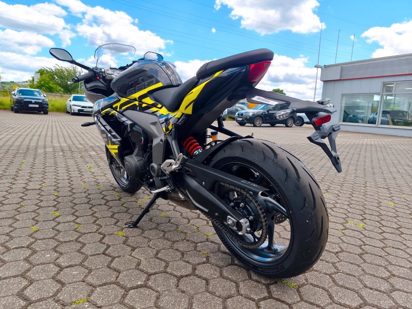 Triumph Daytona 1200 SKDA Graphik