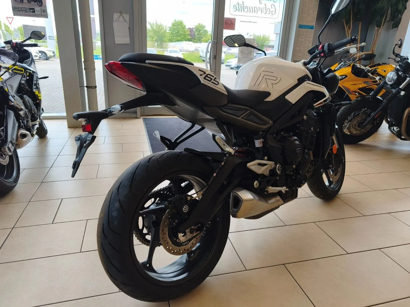 Triumph Street Triple R