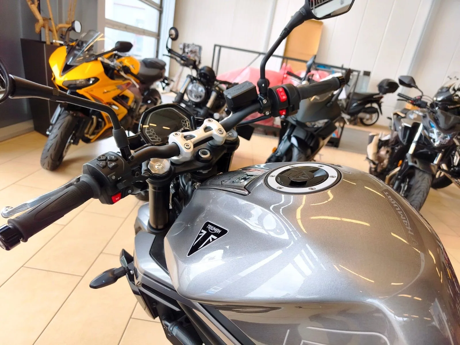 Triumph Street Triple R