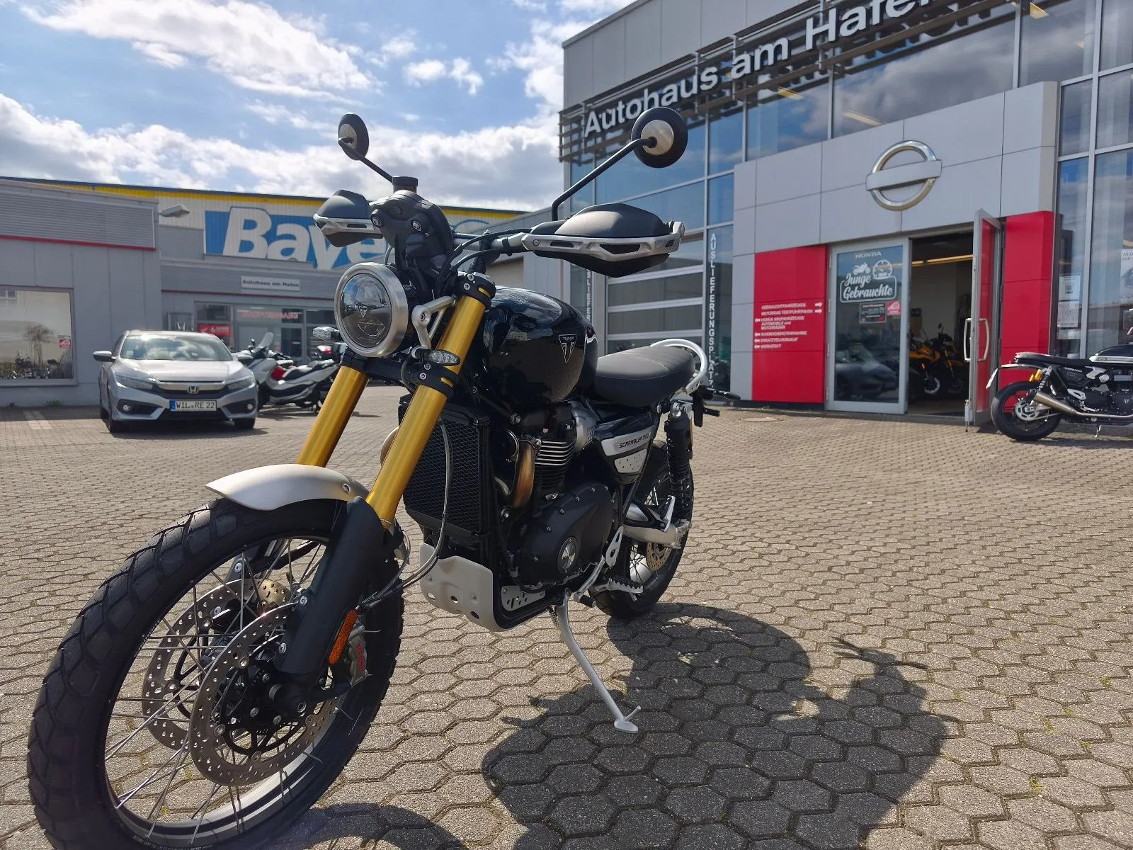 Triumph Scrambler 1200 XE
