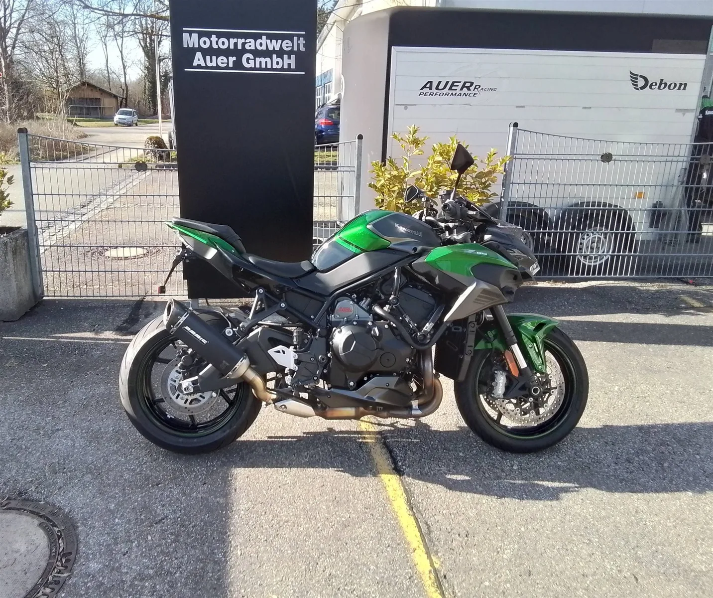 Kawasaki Z H2 -- junge Gebrauchte --