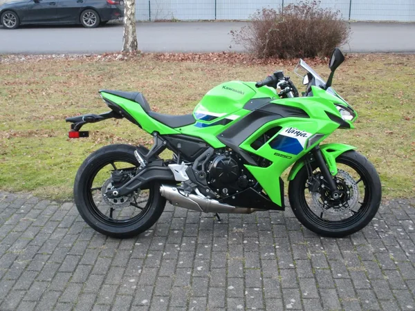 Kawasaki Ninja 650