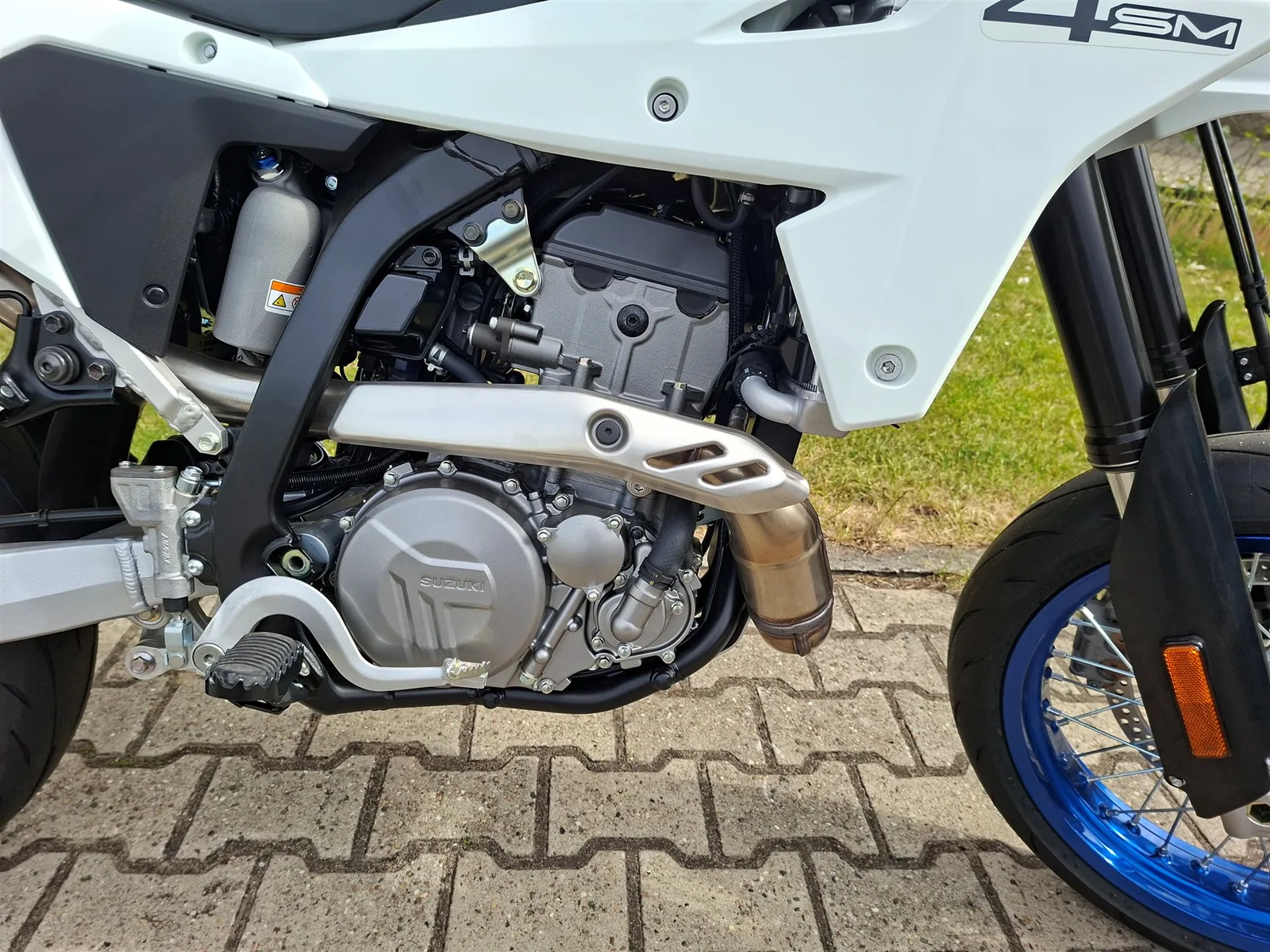 Suzuki DR-Z4SM Vorführmotorrad
