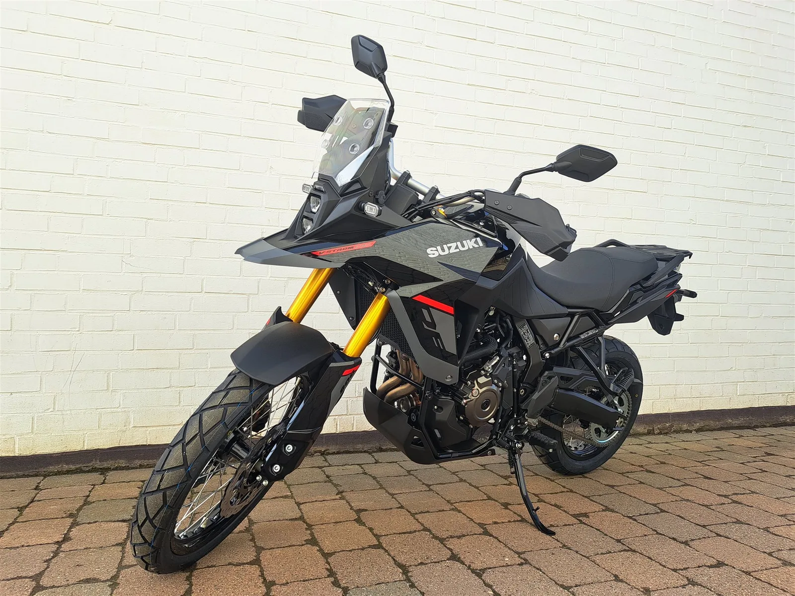 Suzuki V-Strom 800DE inkl. 400,- € Tankgutschein