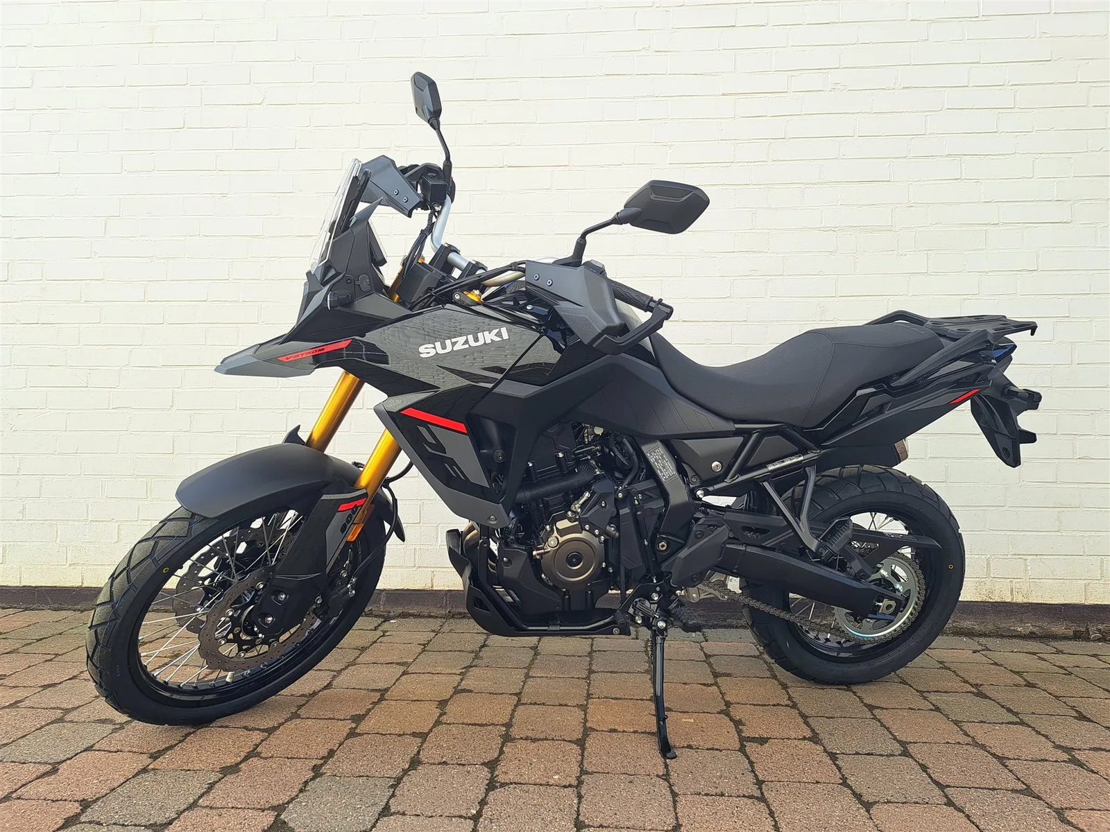 Suzuki V-Strom 800DE inkl. 400,- € Tankgutschein