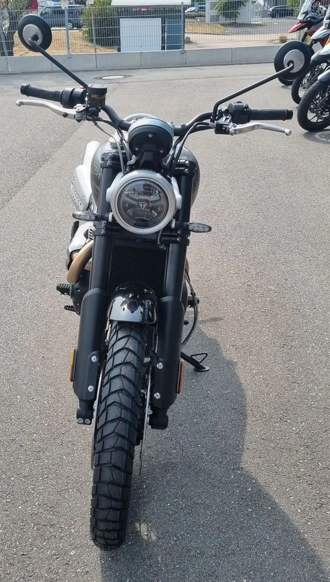 Triumph Scrambler 1200 X