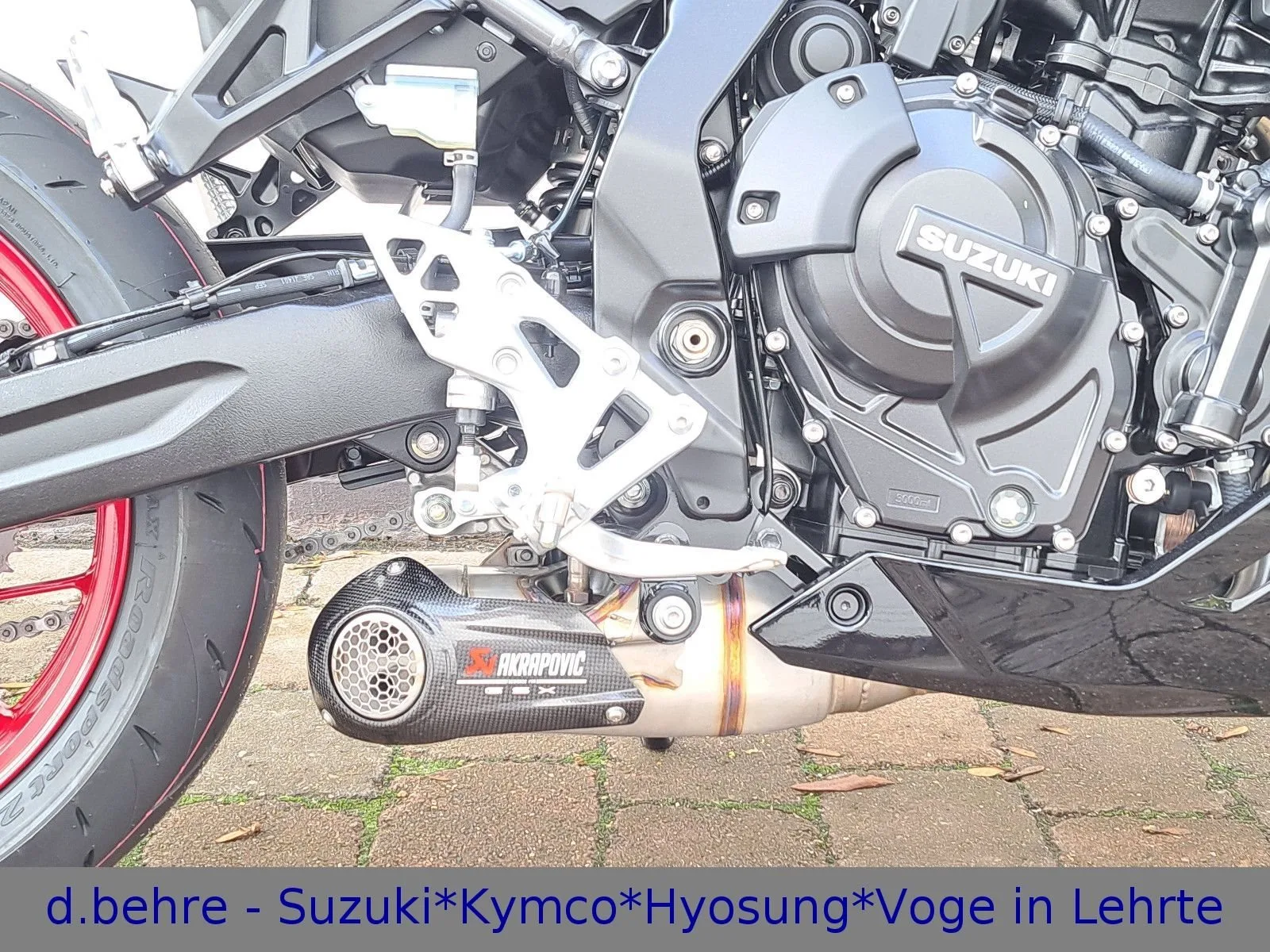 Suzuki GSX-8TT Akrapovic inkl. + 400,- € Tankgutschein