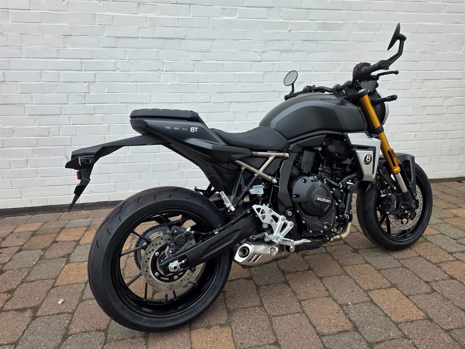 Suzuki GSX-8T inklusive Tankgutschein 400,- €