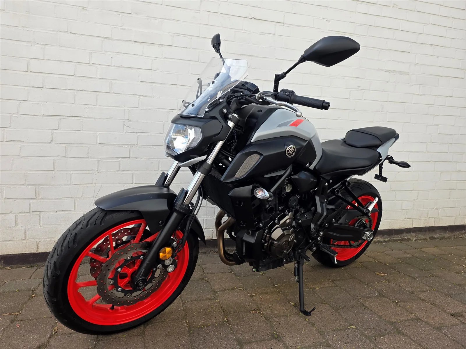 Yamaha MT-07 1.Hand, Service neu
