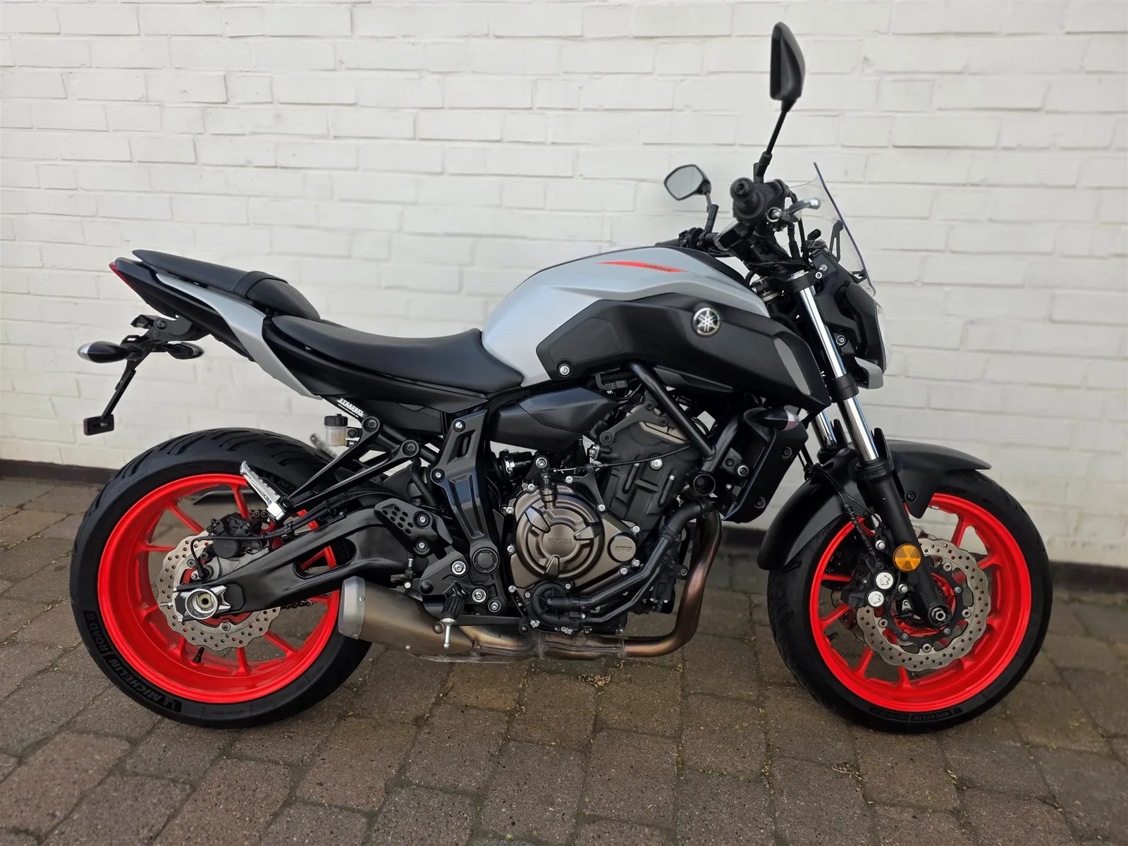 Yamaha MT-07 1.Hand, Service neu