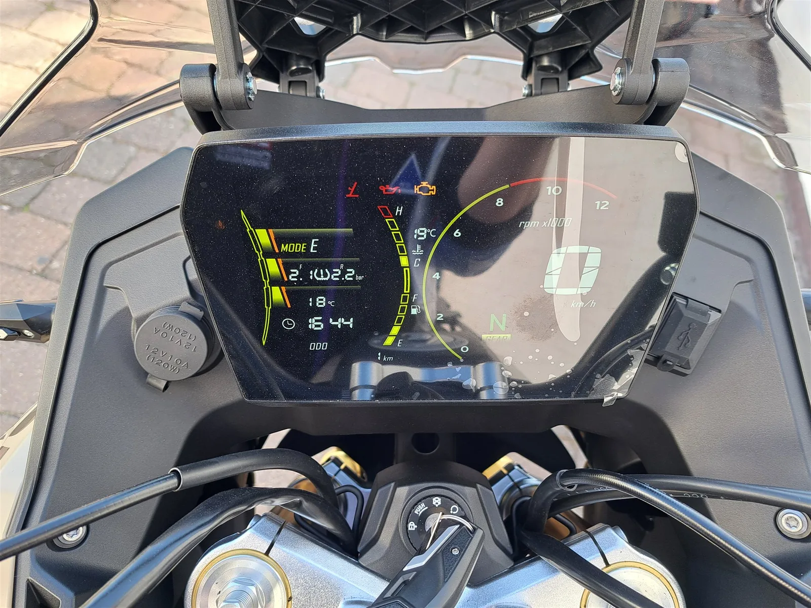 Voge DS625X