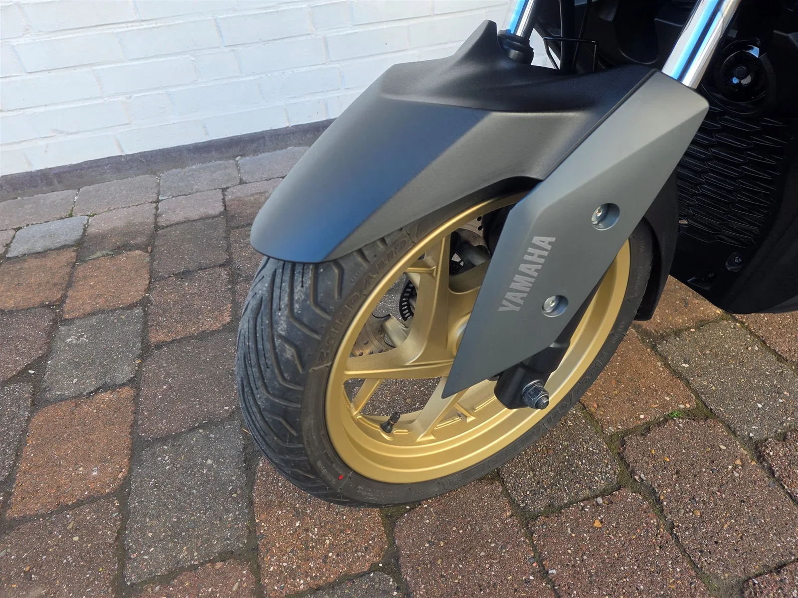 Yamaha XMAX 300 1.Hand