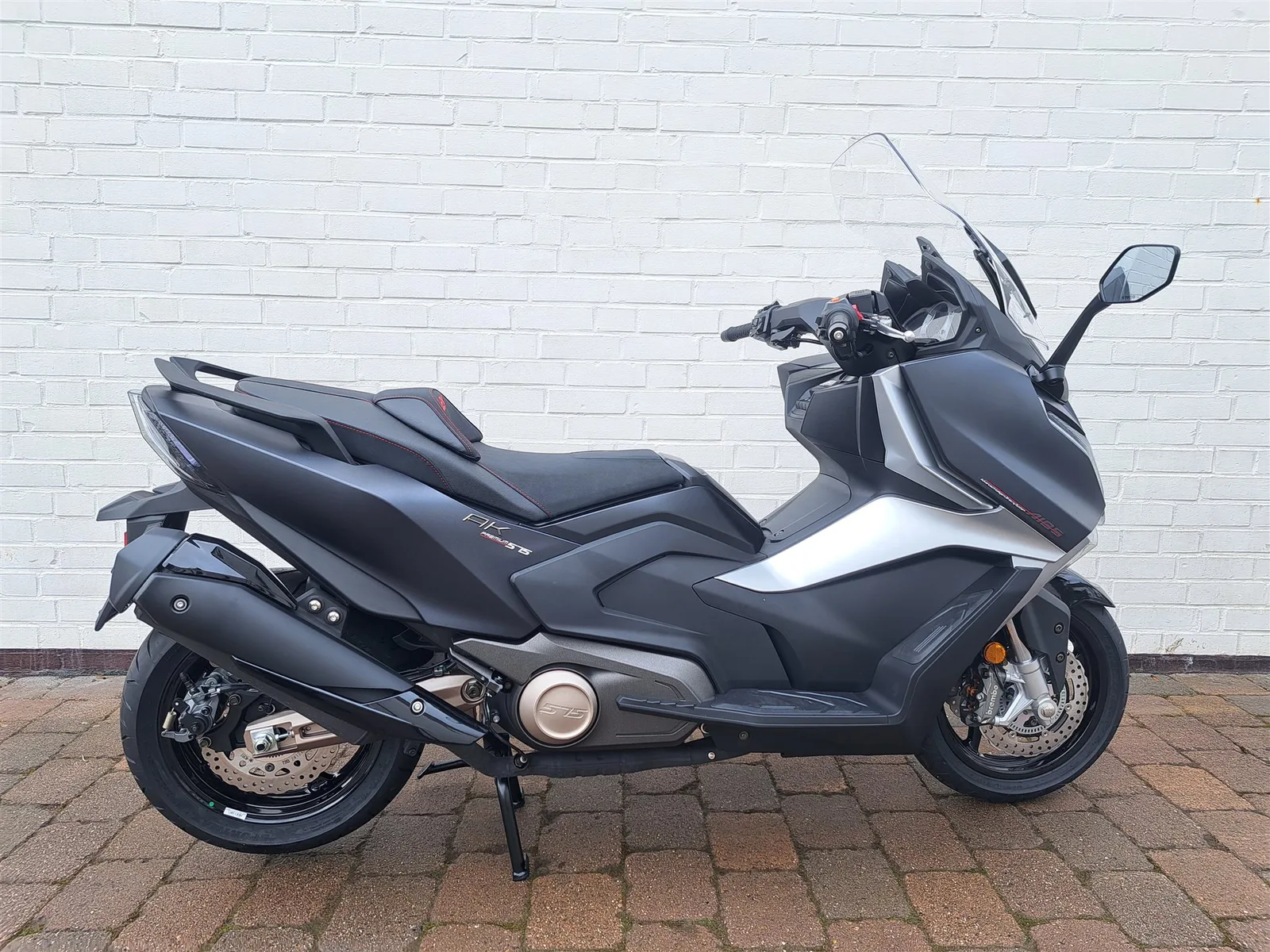 Kymco AK 575i ABS Premium Aktion Travel Bonus