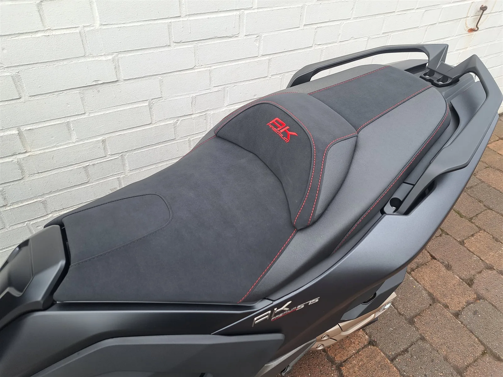 Kymco AK 575i ABS Premium Aktion Travel Bonus