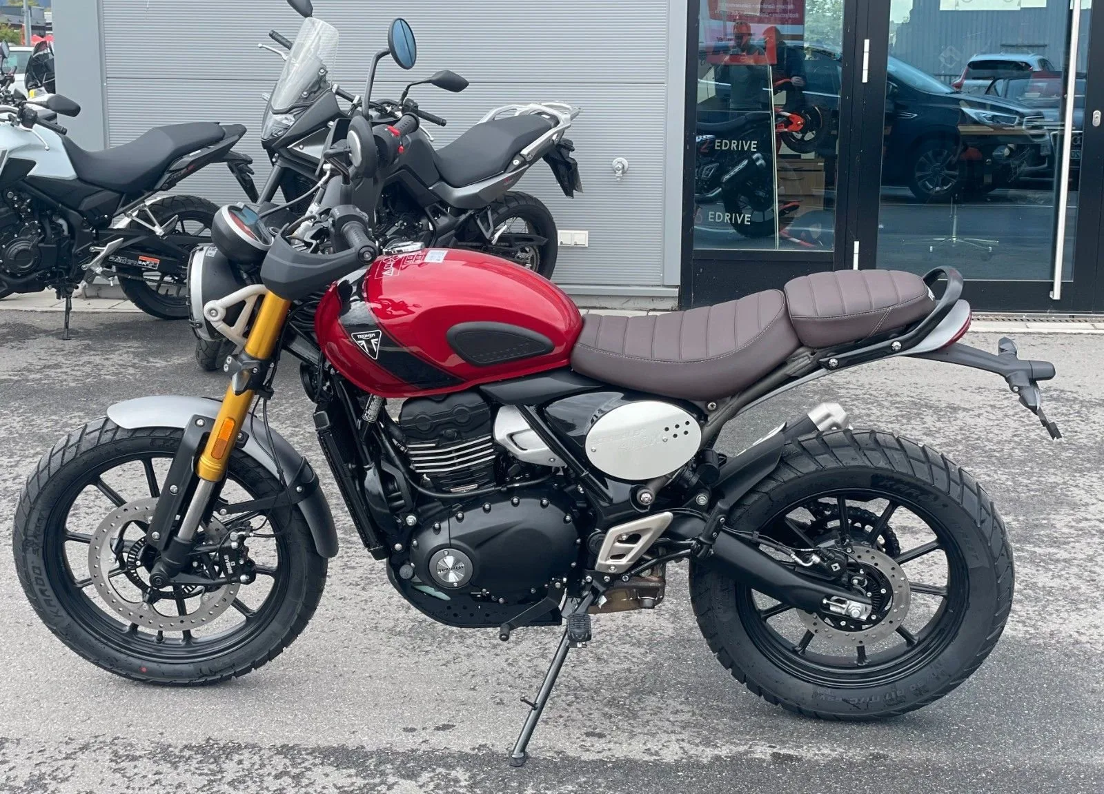 Triumph Scrambler 400 X