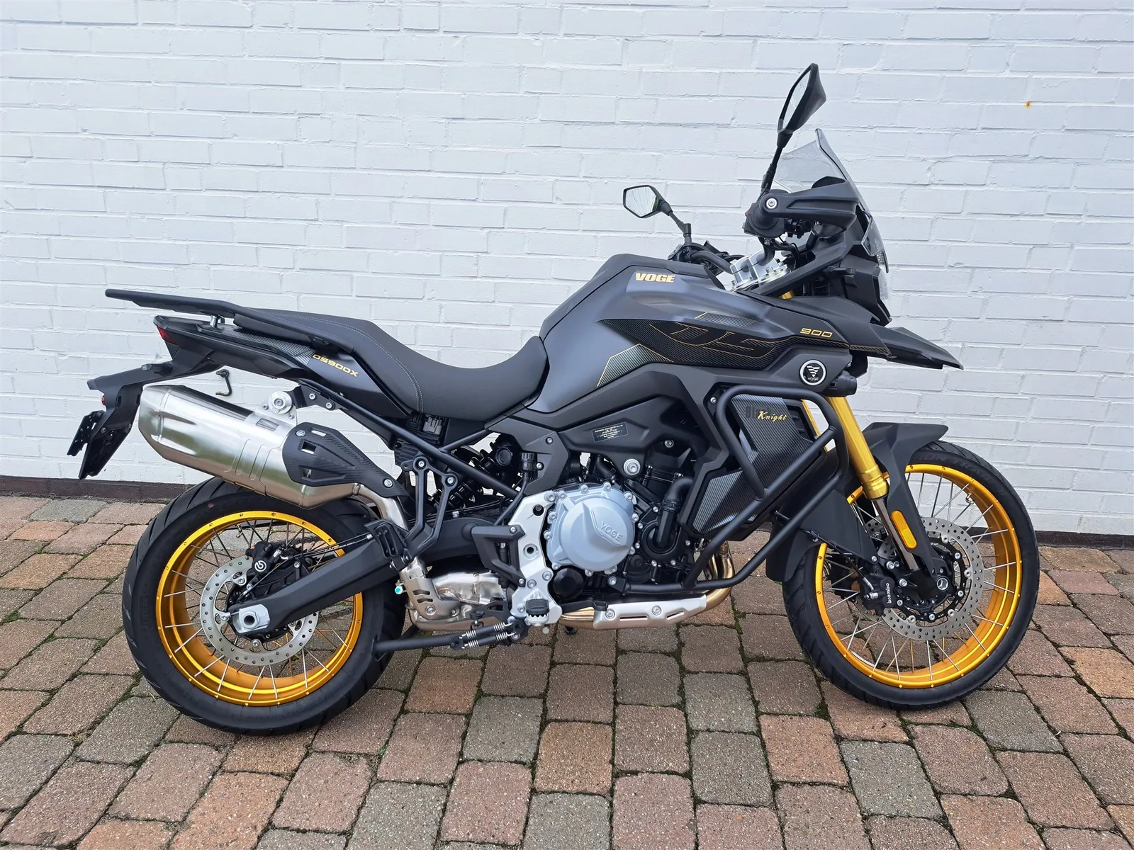 Voge DS900X