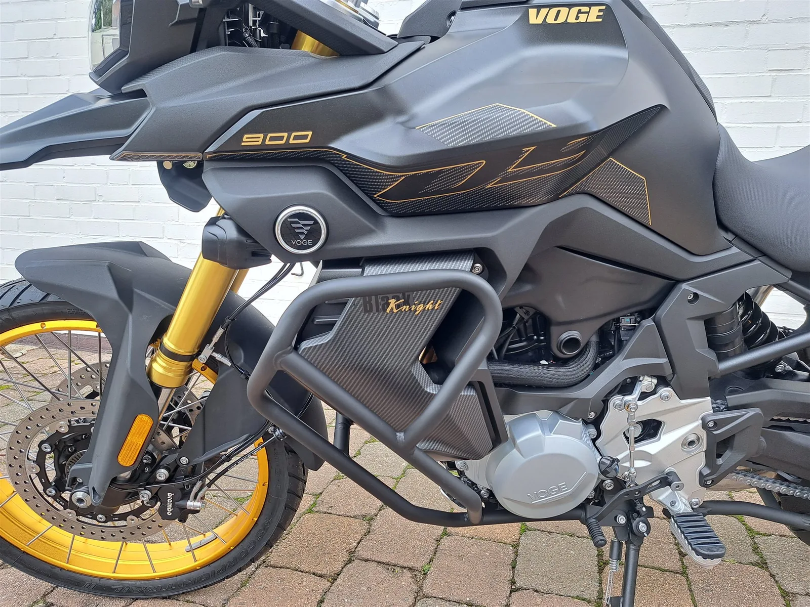 Voge DS900X