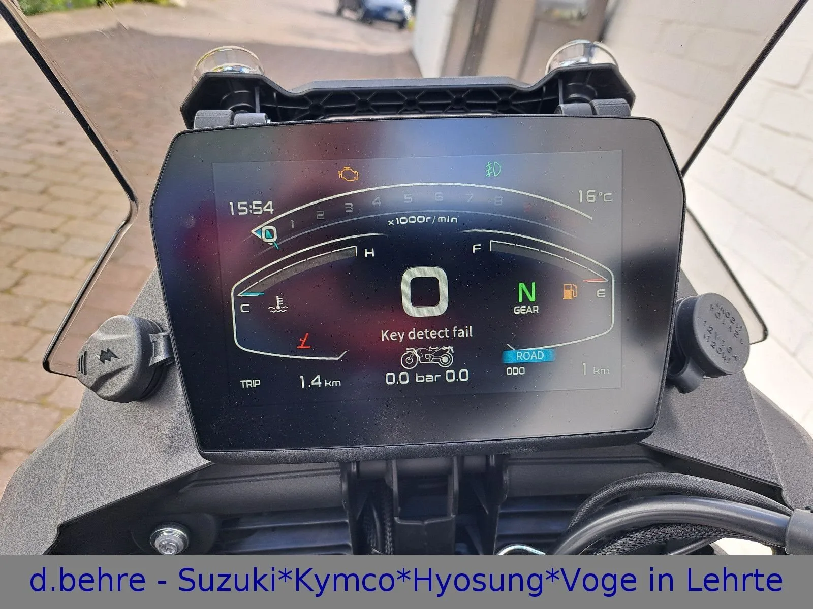 Voge DS900X