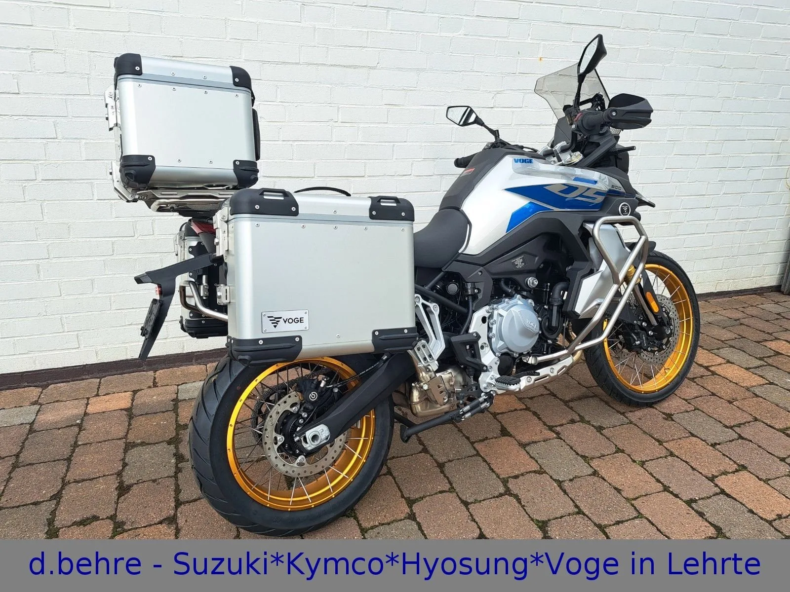Voge DS900X