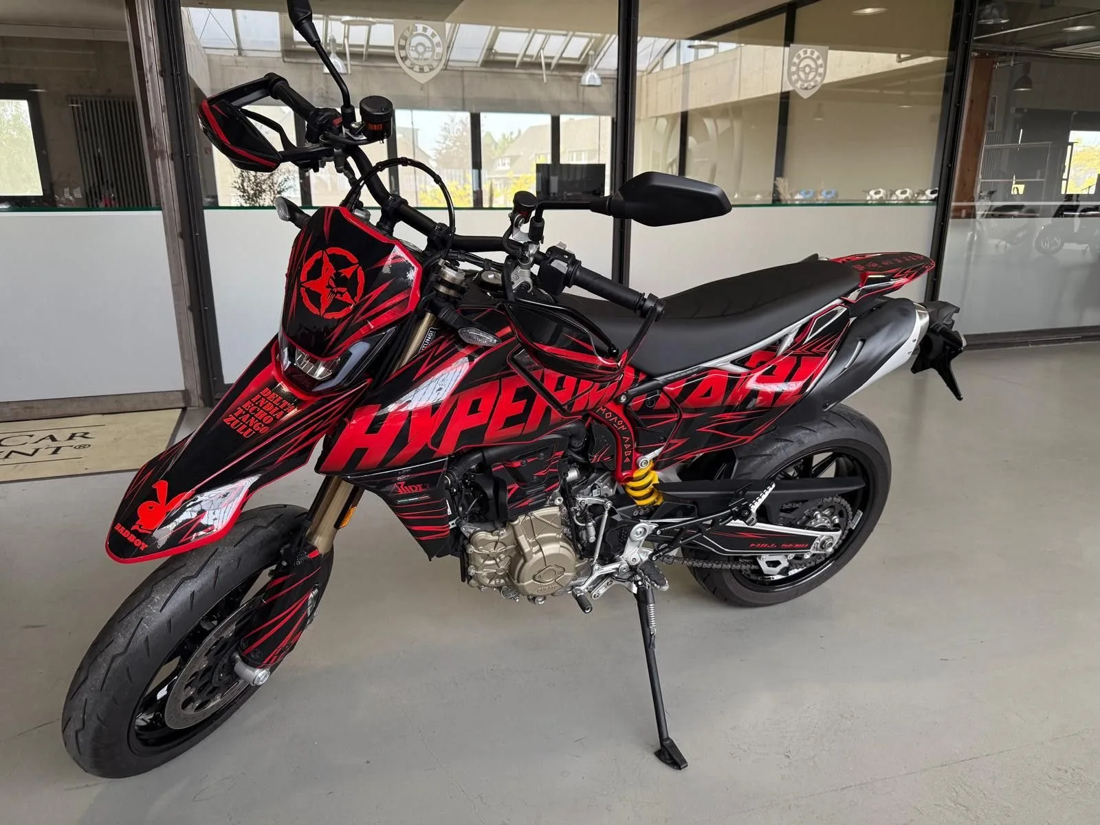 Ducati Hypermotard 698 Mono