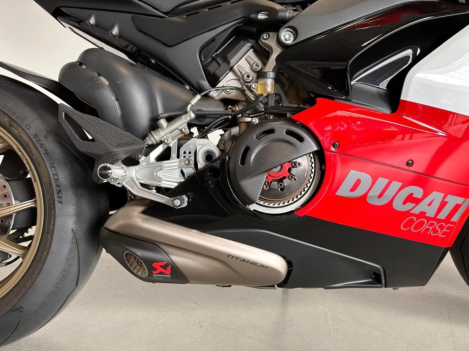 Ducati Panigale V4 ANNIVERSARIO 916