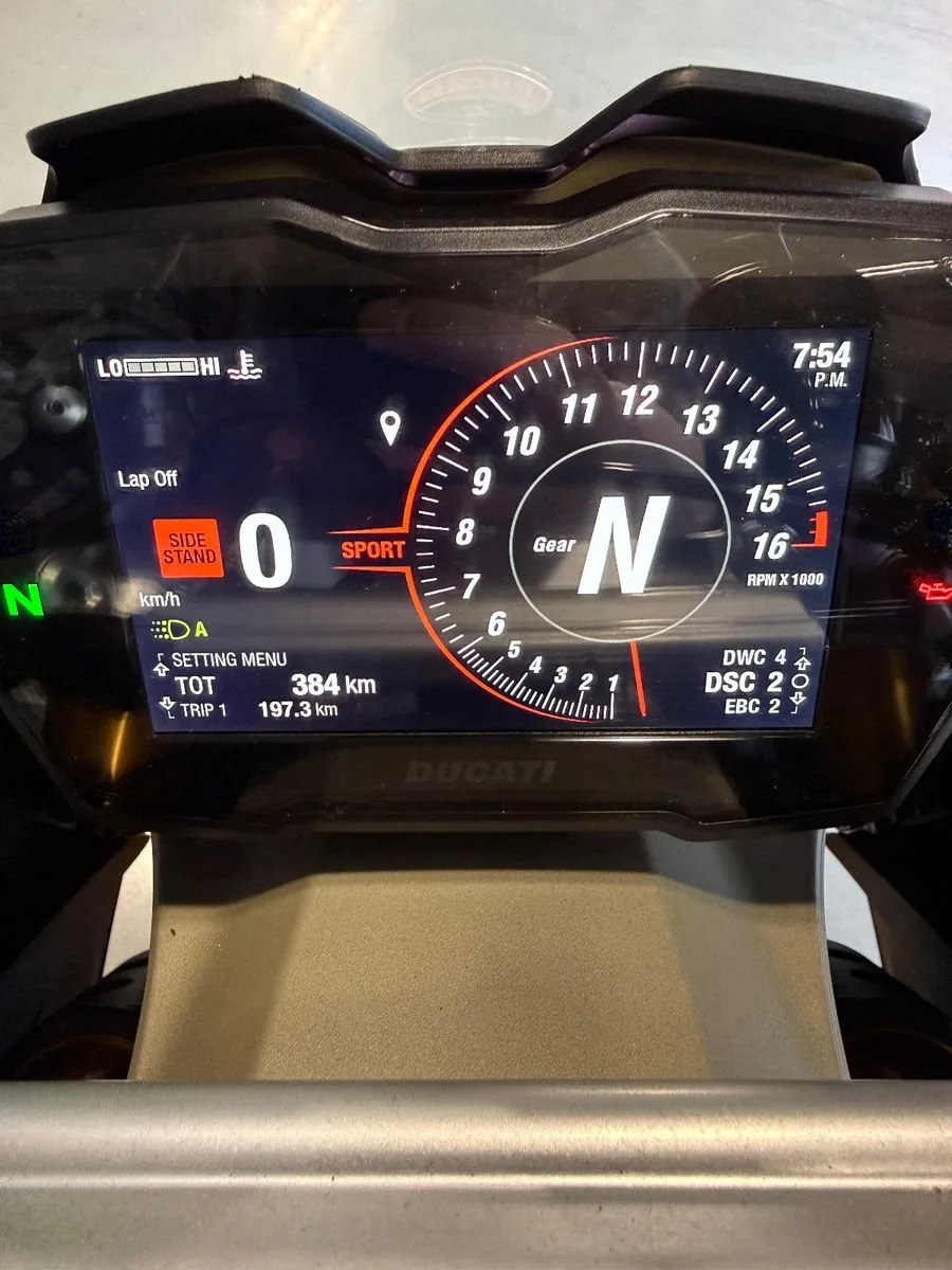 Ducati Panigale V4 SP2 ANNIVERSARIO 916