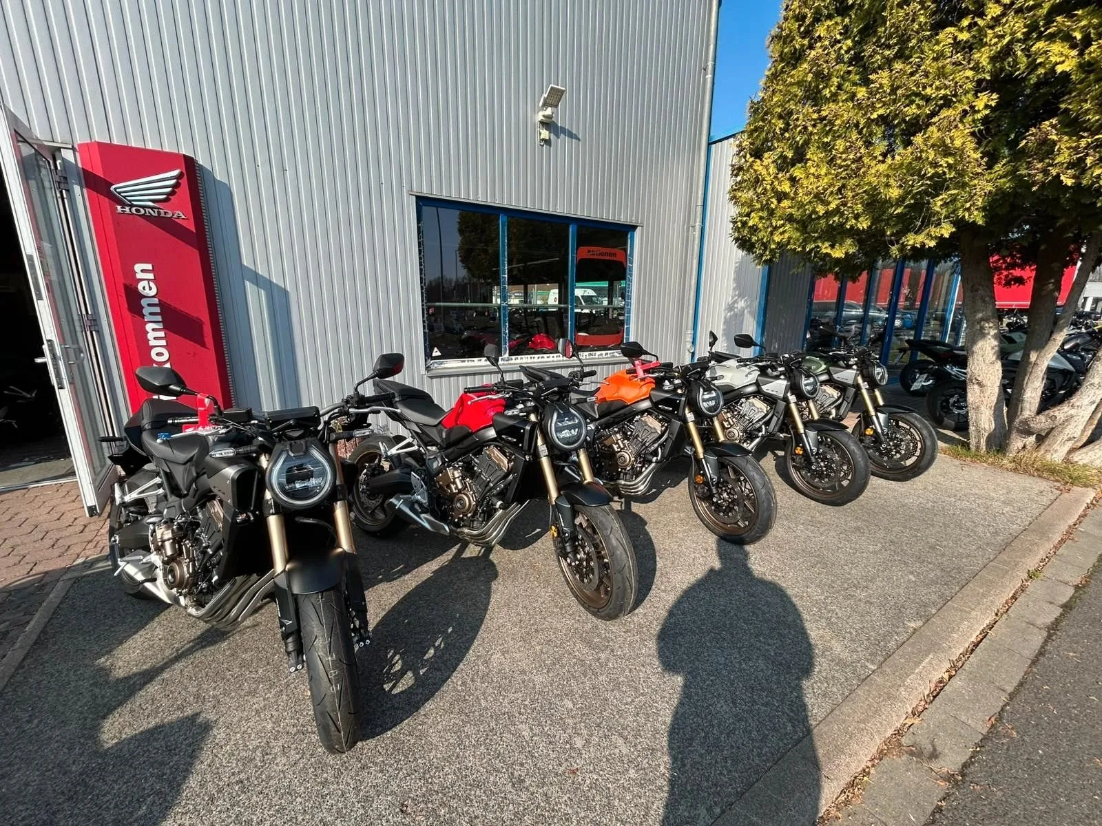 Honda CB650R E-Clutch