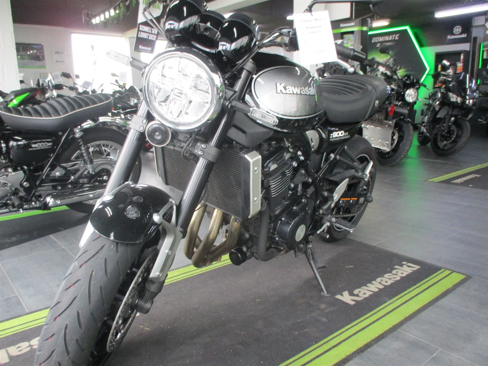 Kawasaki Z900 RS