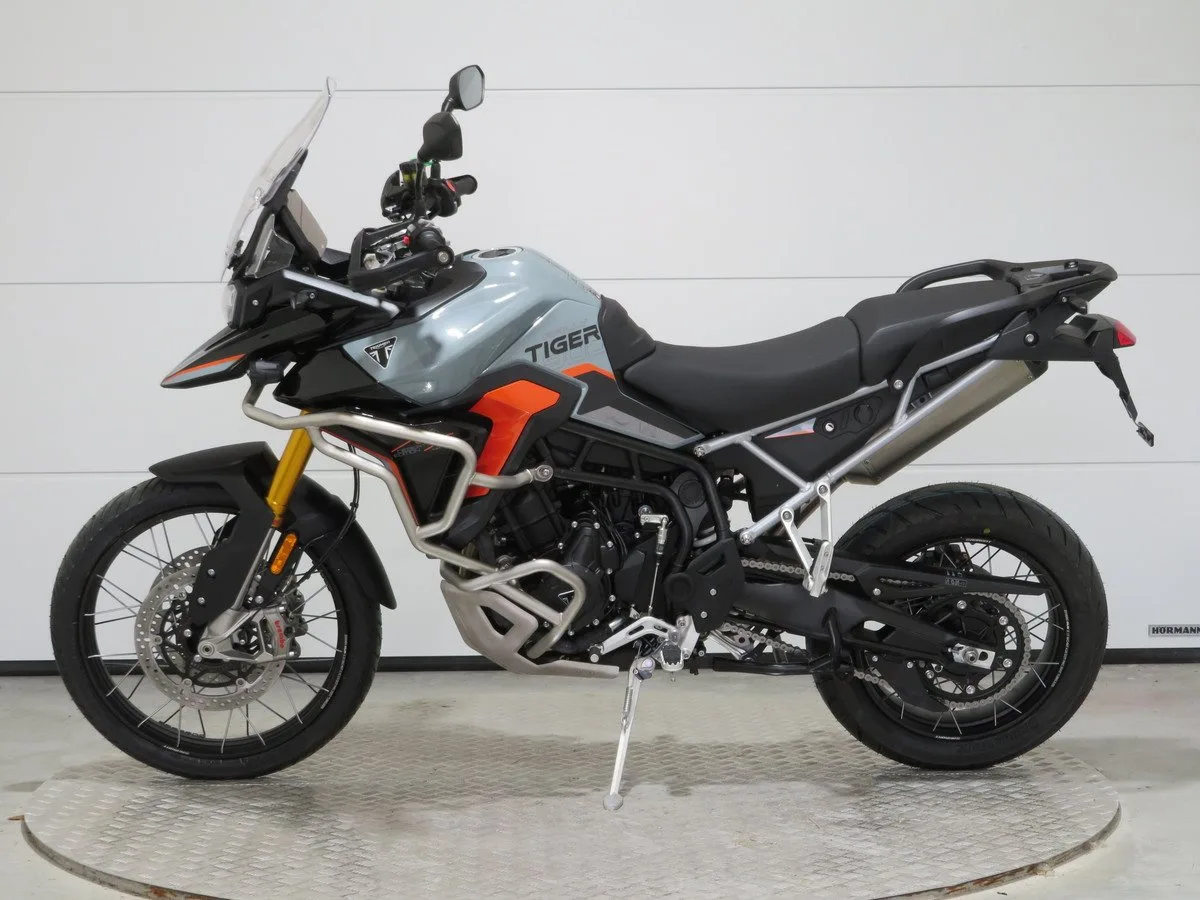 Triumph Tiger 900 Desert Edition