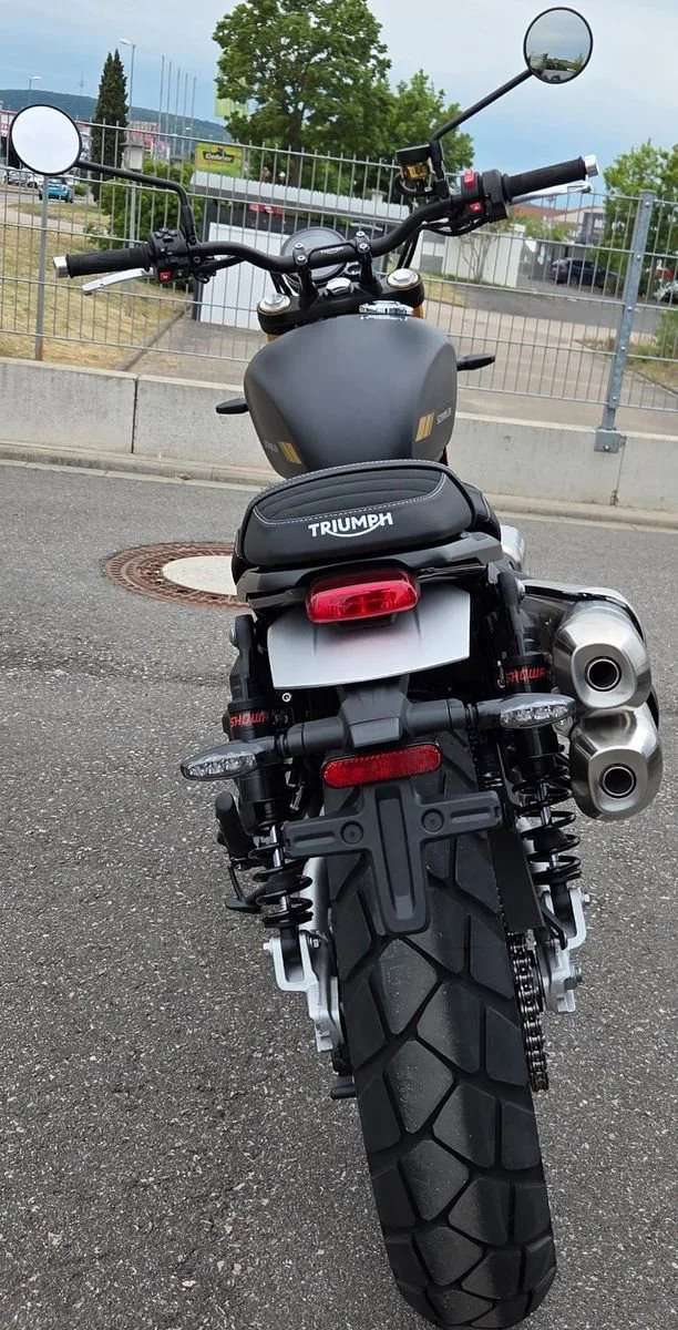 Triumph Scrambler 900