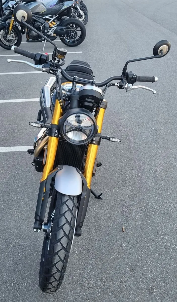 Triumph Scrambler 900