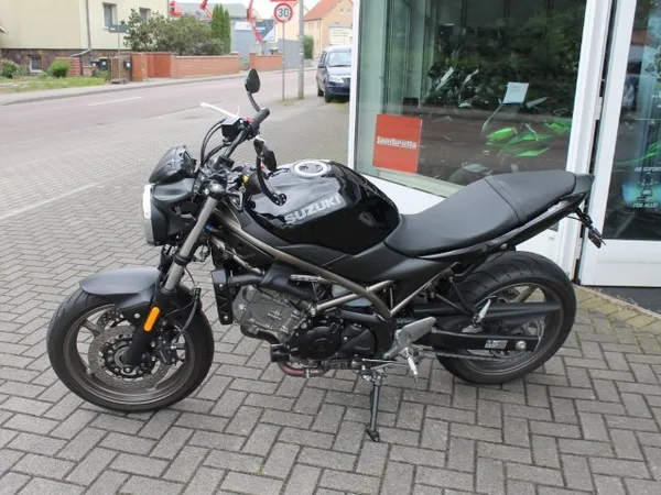 Suzuki SV650