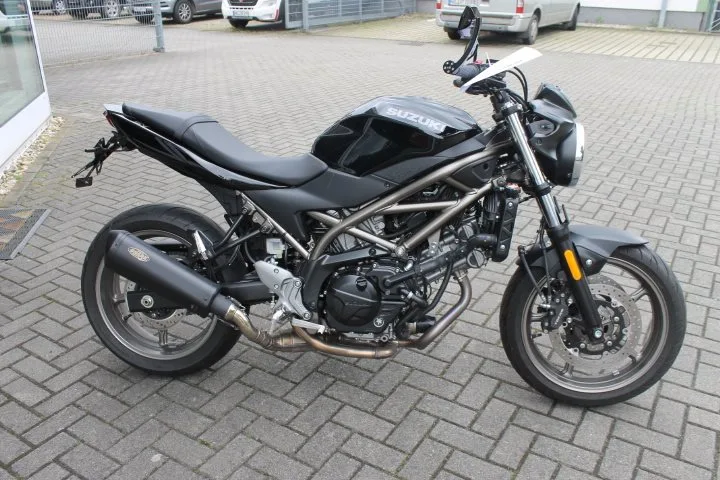 Suzuki SV650