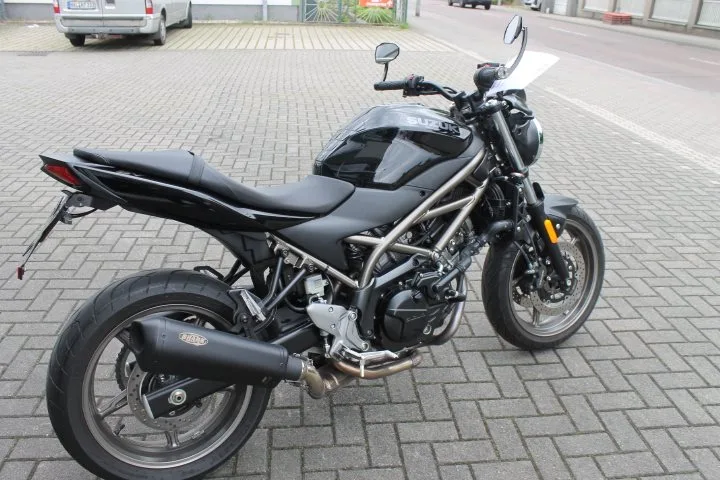 Suzuki SV650