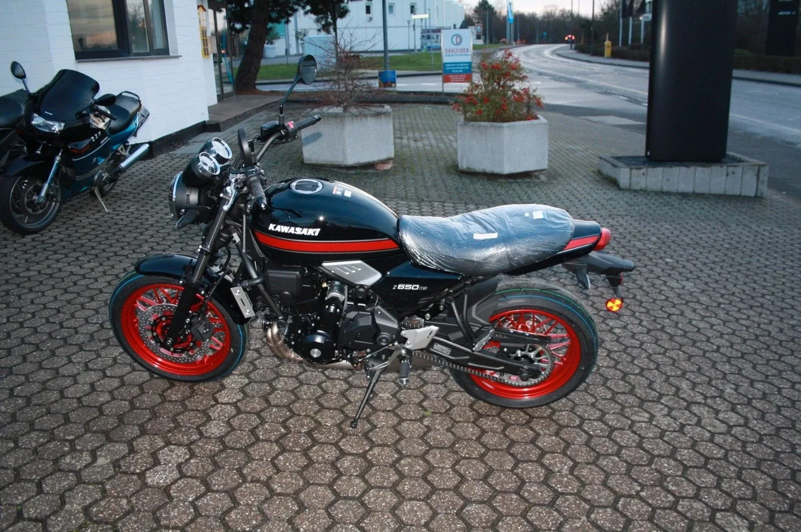 Kawasaki Z650 RS
