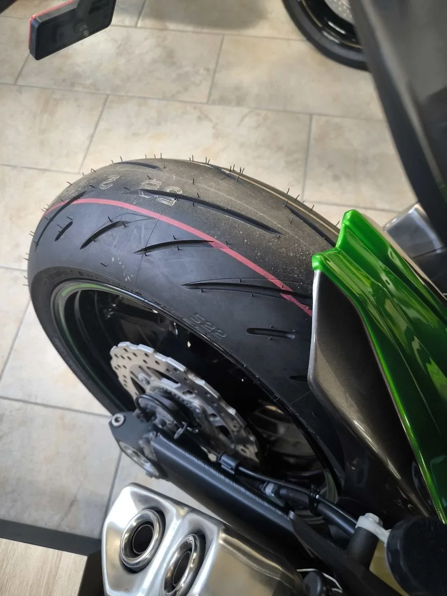 Kawasaki Z1000
