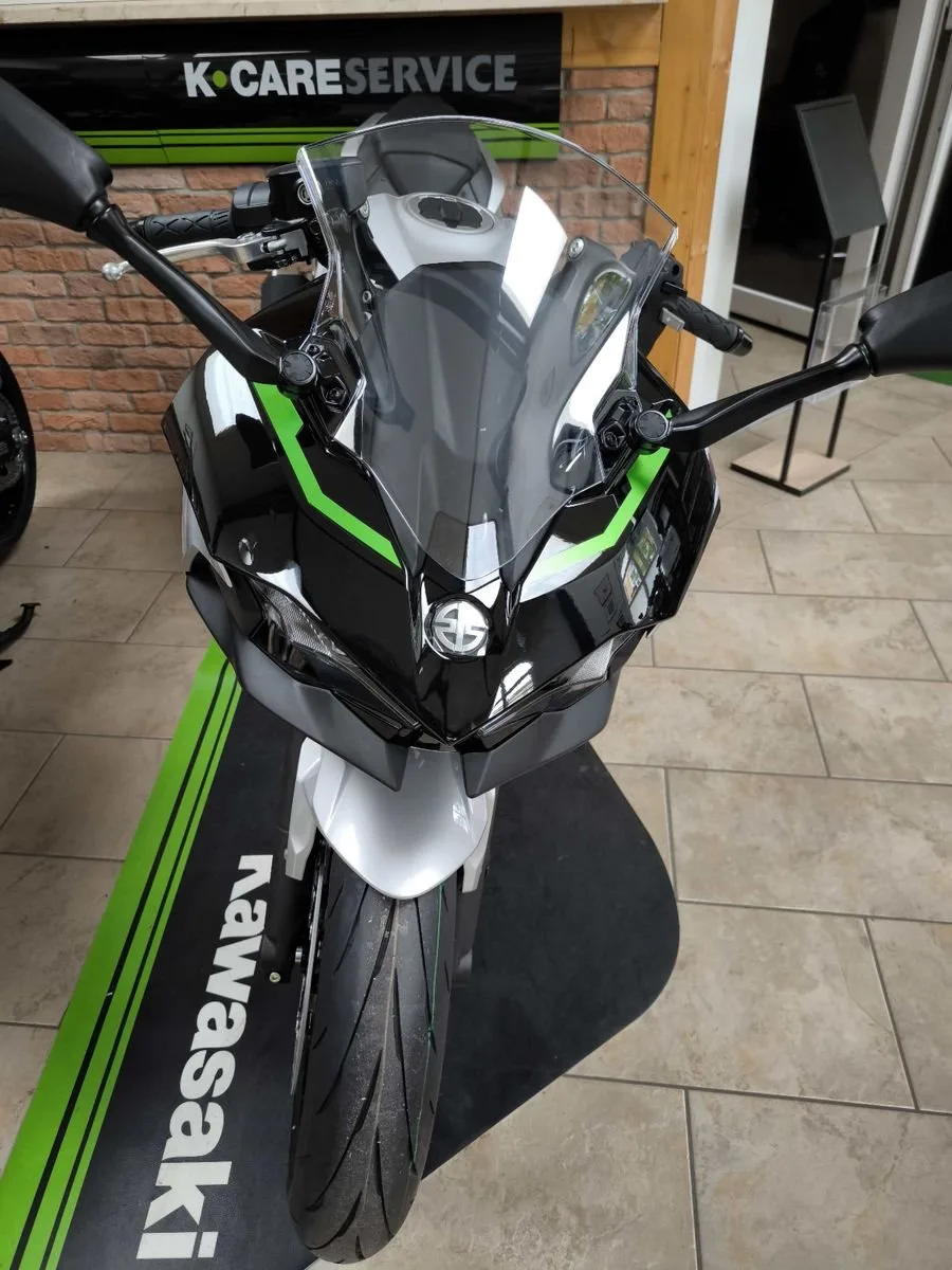 Kawasaki Ninja 7 Hybrid
