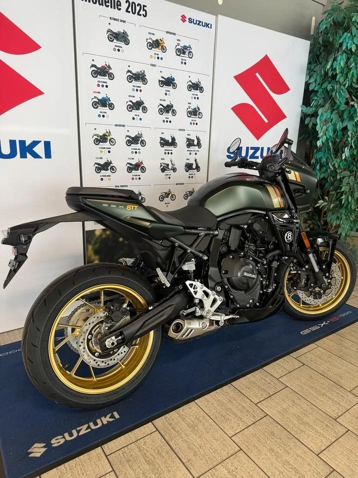 Suzuki GSX-8TT