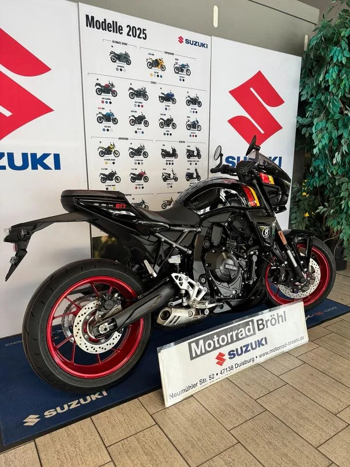 Suzuki GSX-8TT