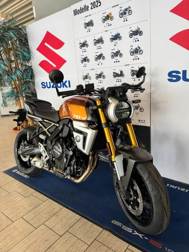 Suzuki GSX-8T