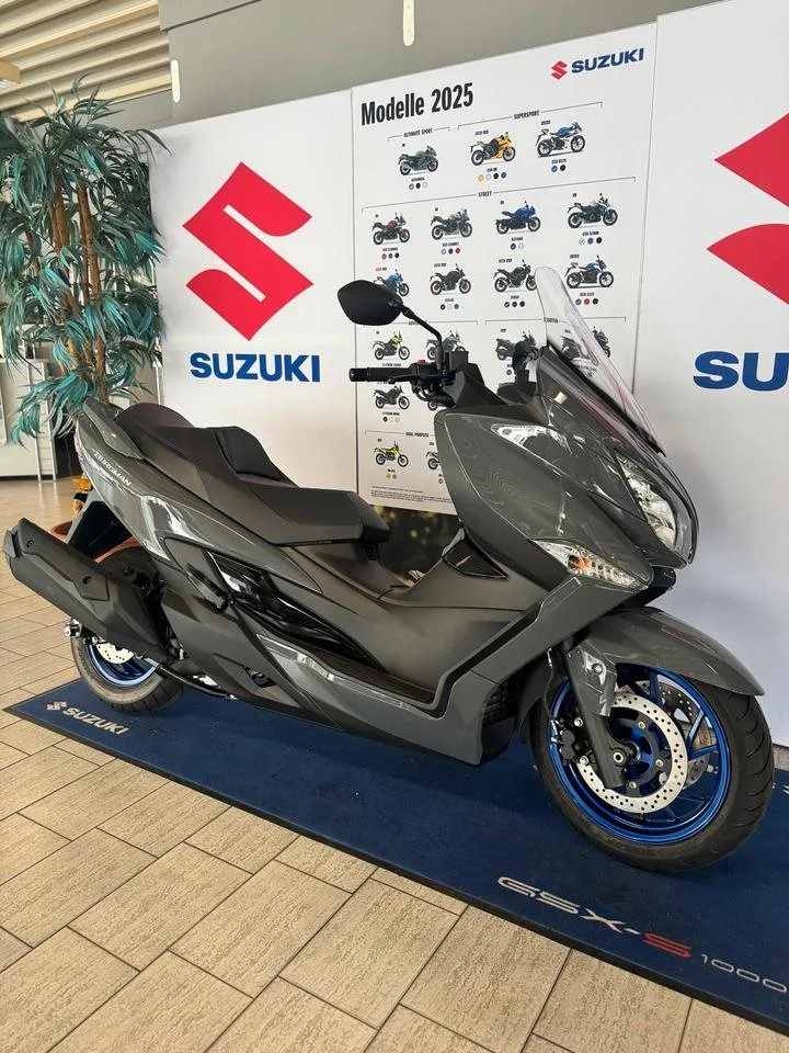 Suzuki Burgman 400
