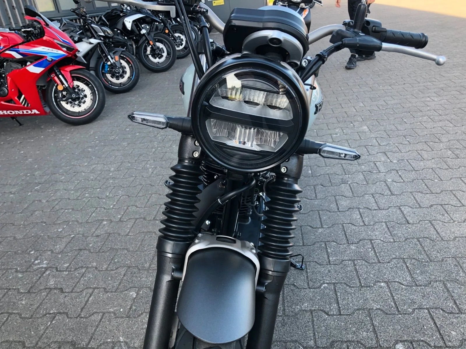 Honda GB350S