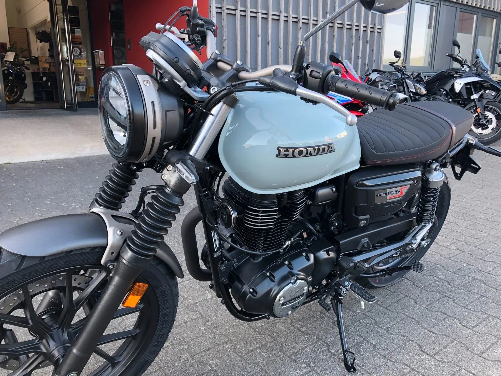 Honda GB350S