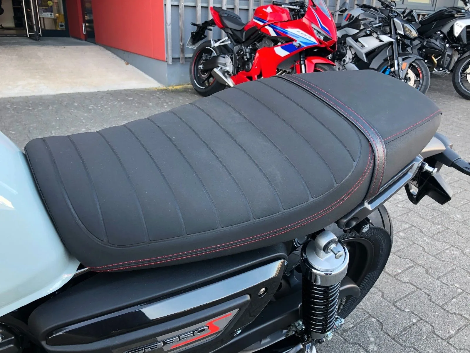 Honda GB350S