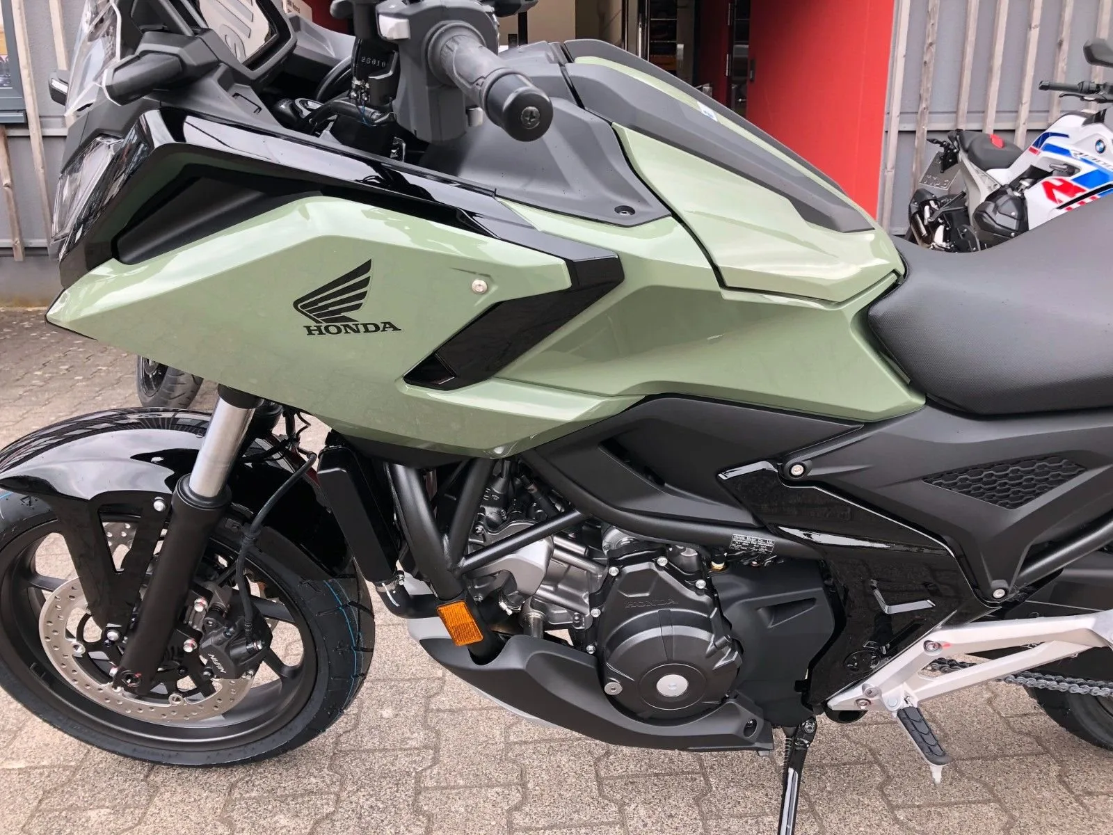 Honda NC750X DCT